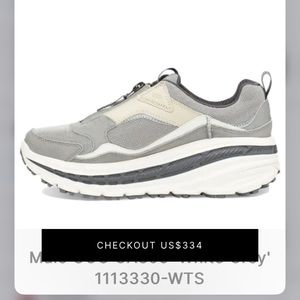 Men’s UGG Gore-Tex low trainers- size 12